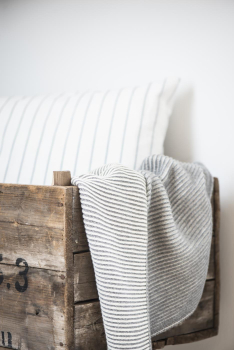 Preview: IB Laursen Baby Decke gestrickt