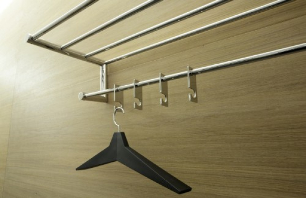 Frost Wandgarderobe 1